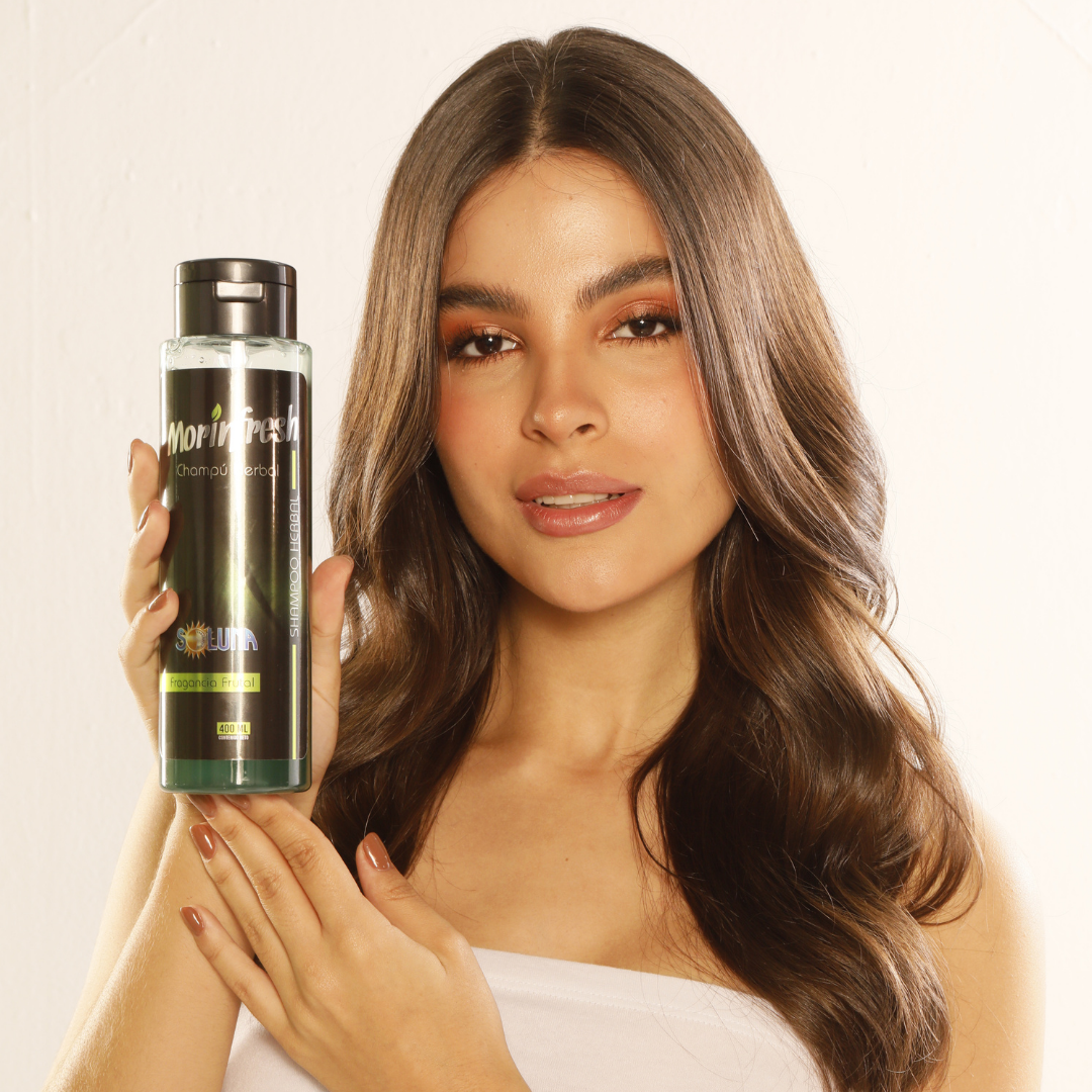 Shampoo herbal con Keratina, Colágeno y Moringa.